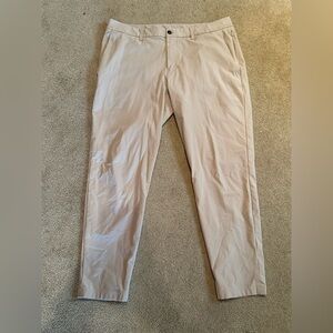 Lululemon Athletica Tan commission slim dress pants 34L